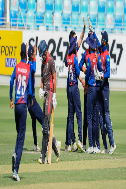 नेपाललाई युएईले दियो १६९ रनको लक्ष्य, सोमपाल र करणको उत्कृष्ट बलिङ